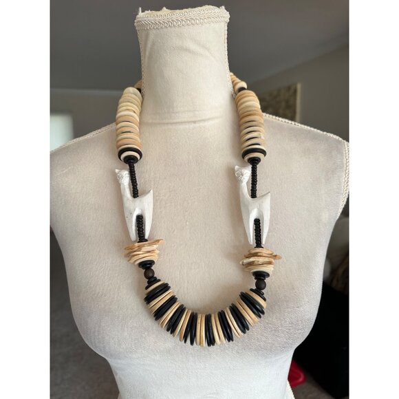 Chunky Graduated Wood Disc VTG Collar Necklace African Tribal Carved Cat Figures - Picture 1 of 7